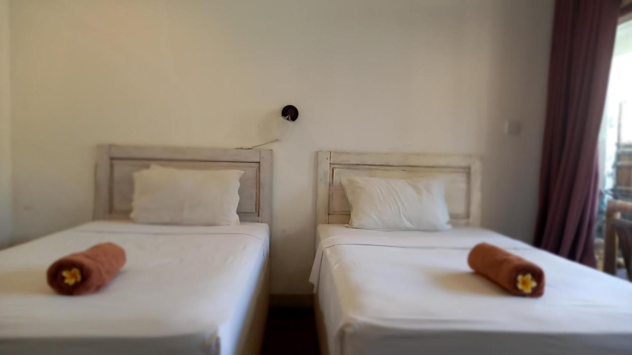 Wisma Bunda 2 Hotel Gili Trawangan Buitenkant foto