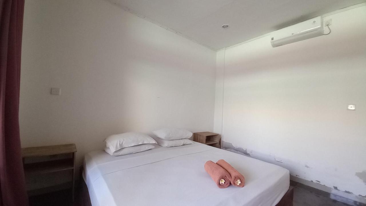 Wisma Bunda 2 Hotel Gili Trawangan Buitenkant foto