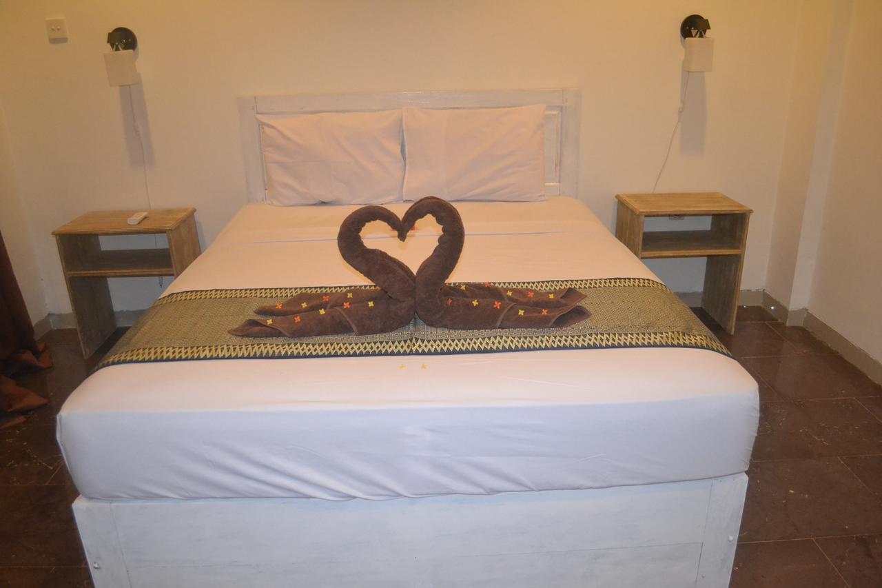 Wisma Bunda 2 Hotel Gili Trawangan Buitenkant foto